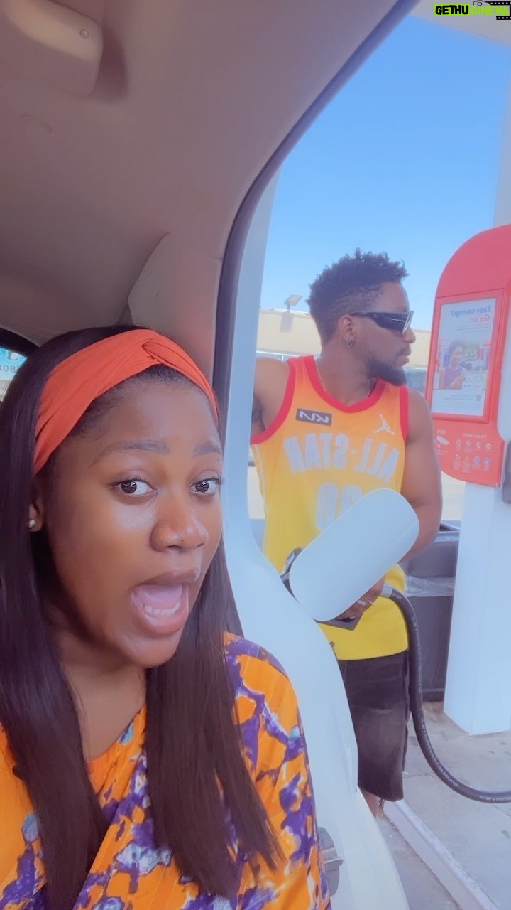 Tobi Bakre - 276K Likes - Fun mi ni fuel Tati five tawzind😂😂
#bants
#Godsprotection
