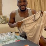 Tobi Bakre Instagram – This is what we call! Test it and Trust it!!!

When it comes to staying fresh, @rexona_ng knows how to do it best. Where ready to stay fresh and enjoy the AFCON🤾‍♂️. YOU CAN COME TOO!!!
 

#TotalEnergiesAFCON2023 #Rexona #NotDoneYet #72hNonStopProtection