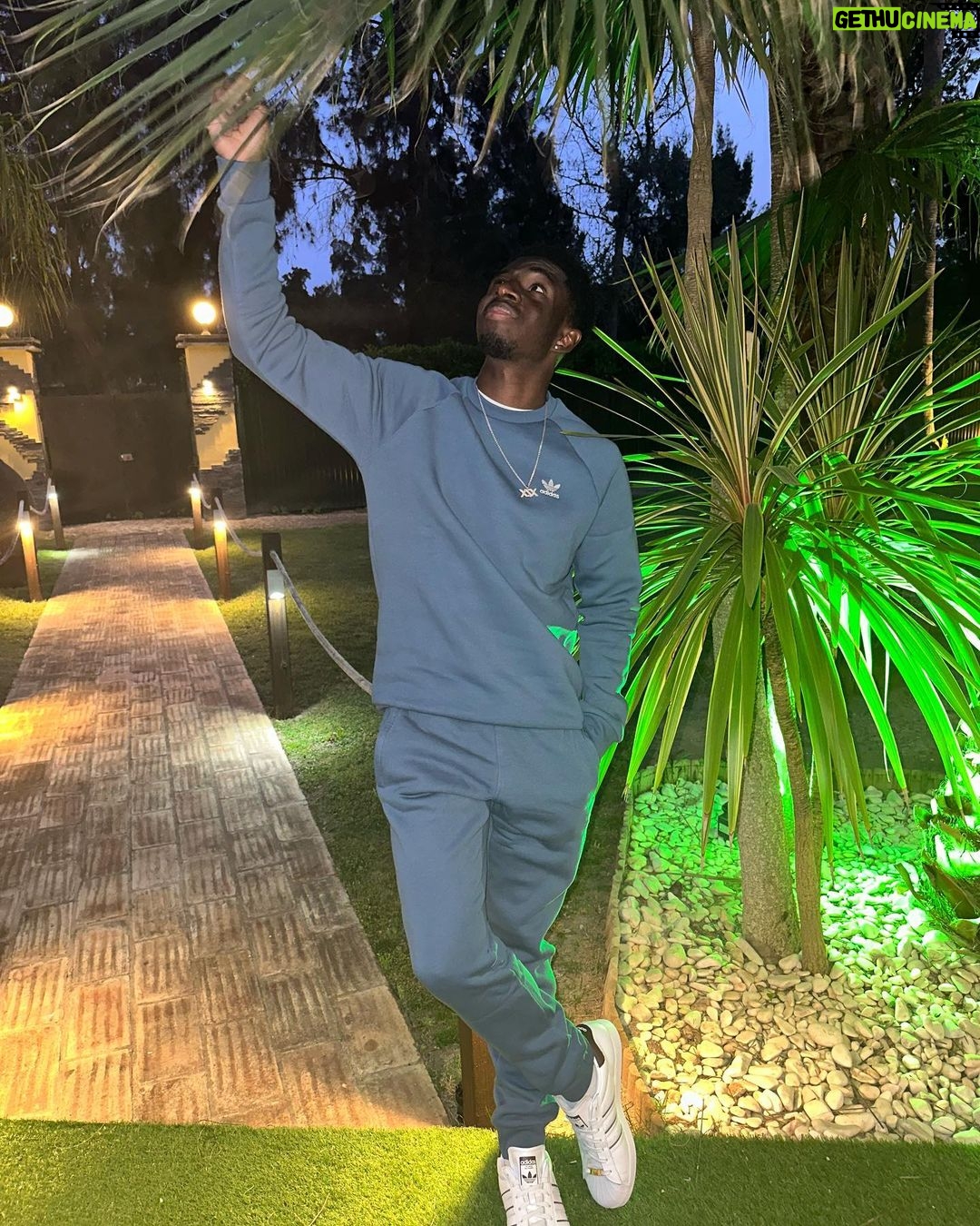 Tobi Brown Instagram - 3 different settings. 3 different cameras. 3 different fits. For the 3 stripes club. @jdsports @adidasoriginals