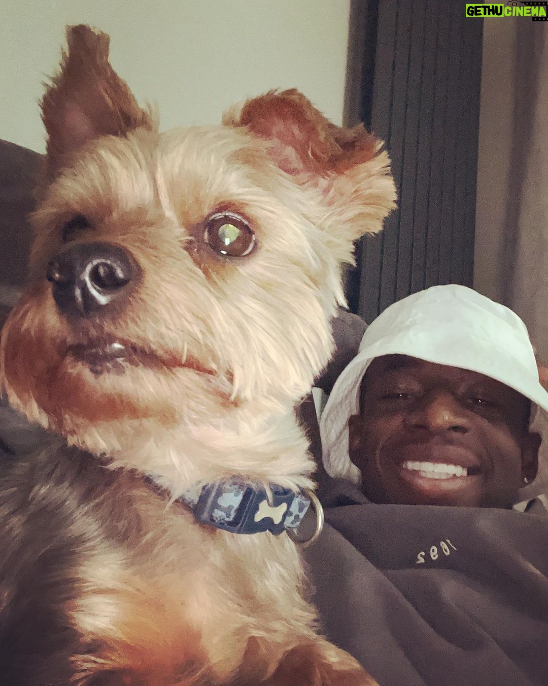 Tobi Brown - 280.1K Likes - 29 Whole Years on this Earth.
The last year of my life was probably my most difficult mentally and the year I hit my lowest point. I almost didnโt make it into the new year which is why Iโm so grateful that God has surrounded me with an amazing support group of both family and friends who helped me get through it. Not to mention the incredible supporters who show me love on a daily basis.
Iโm far from perfect and will continue to work on myself. If Iโve ever done you wrong, Iโm sorry and I hope you can forgive me. Thank you so much for all the love today and everyday โค๏ธ God bless you all ๐๐ฟ