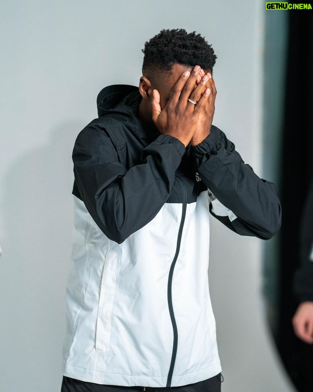 Tobi Brown Instagram - A short PowerPoint presentation. Slide 1: Apple Juice. Slide 2: Any other Juice. Thank you for coming to my Ted Talk. London, Unιted Kingdom