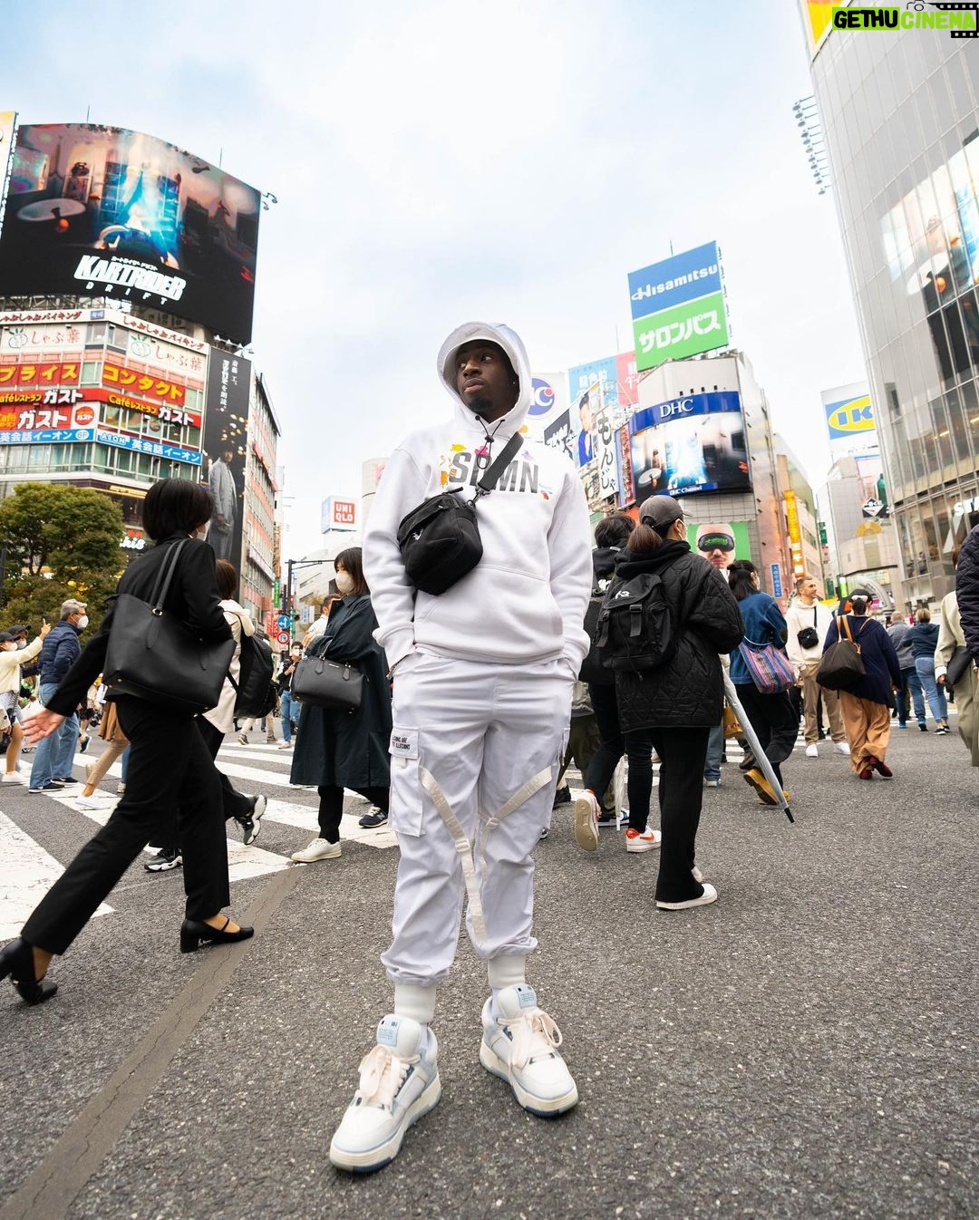 Tobi Brown Instagram - Japan was a whole vibe 🇯🇵 Which one is your fave - 1, 2 3 or 4? 👀 Tokyo, Japan