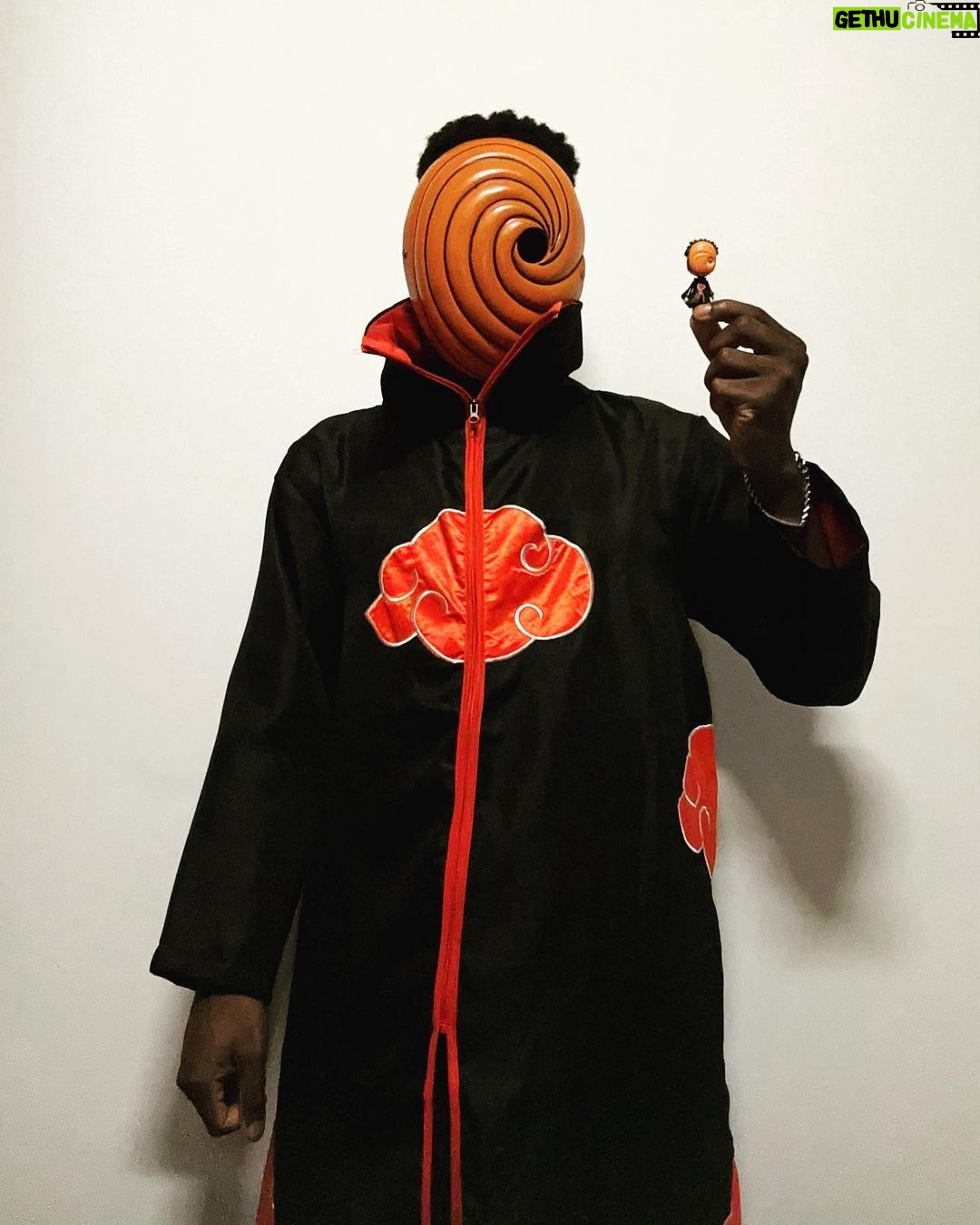 Tobi Brown - 312.4K Likes - Tobi.