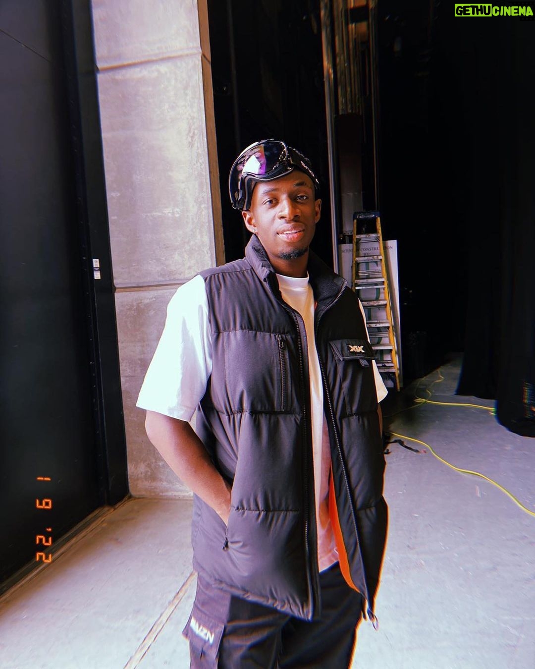 Tobi Brown Instagram - I can’t even ski. London, United Kingdom