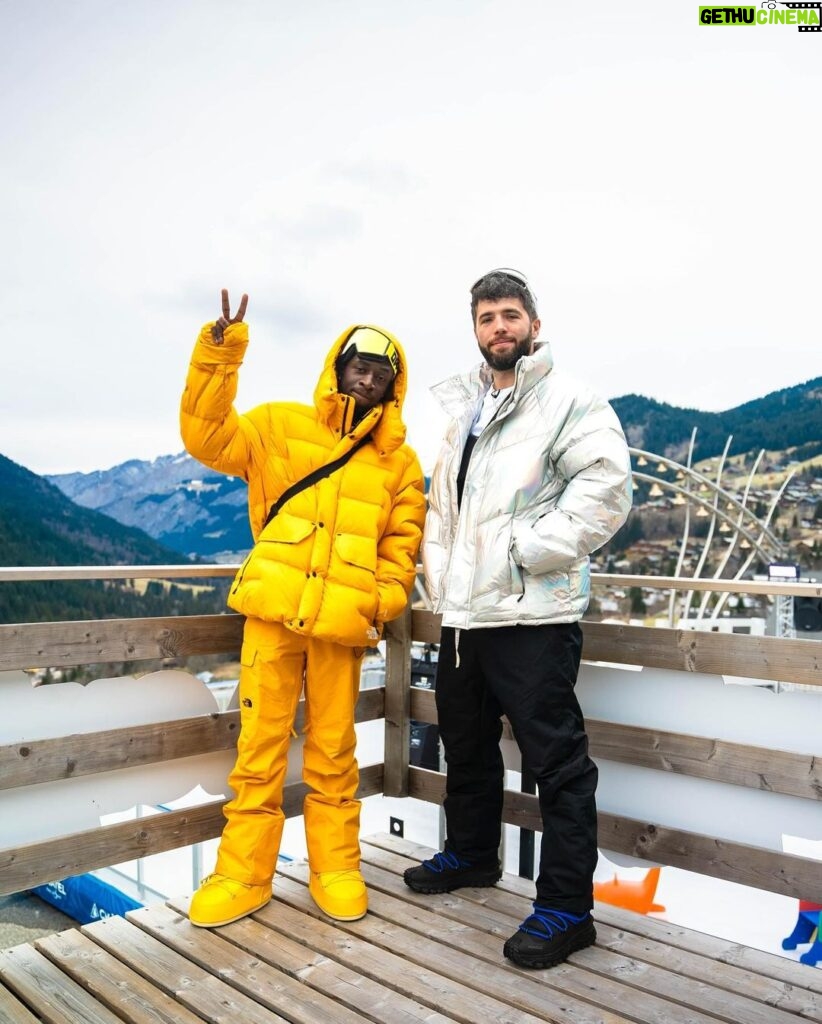 Tobi Brown Instagram - Ski Dump: Coldest Photos ⛷️