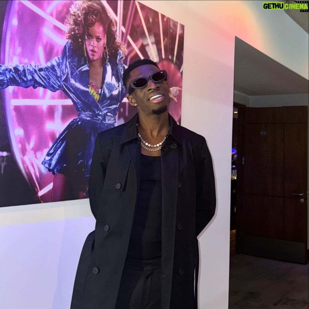Tobi Brown - 268.1K Likes - Brits was cool. Shoutout @raye ๐๐ฟ sheโs cool too
