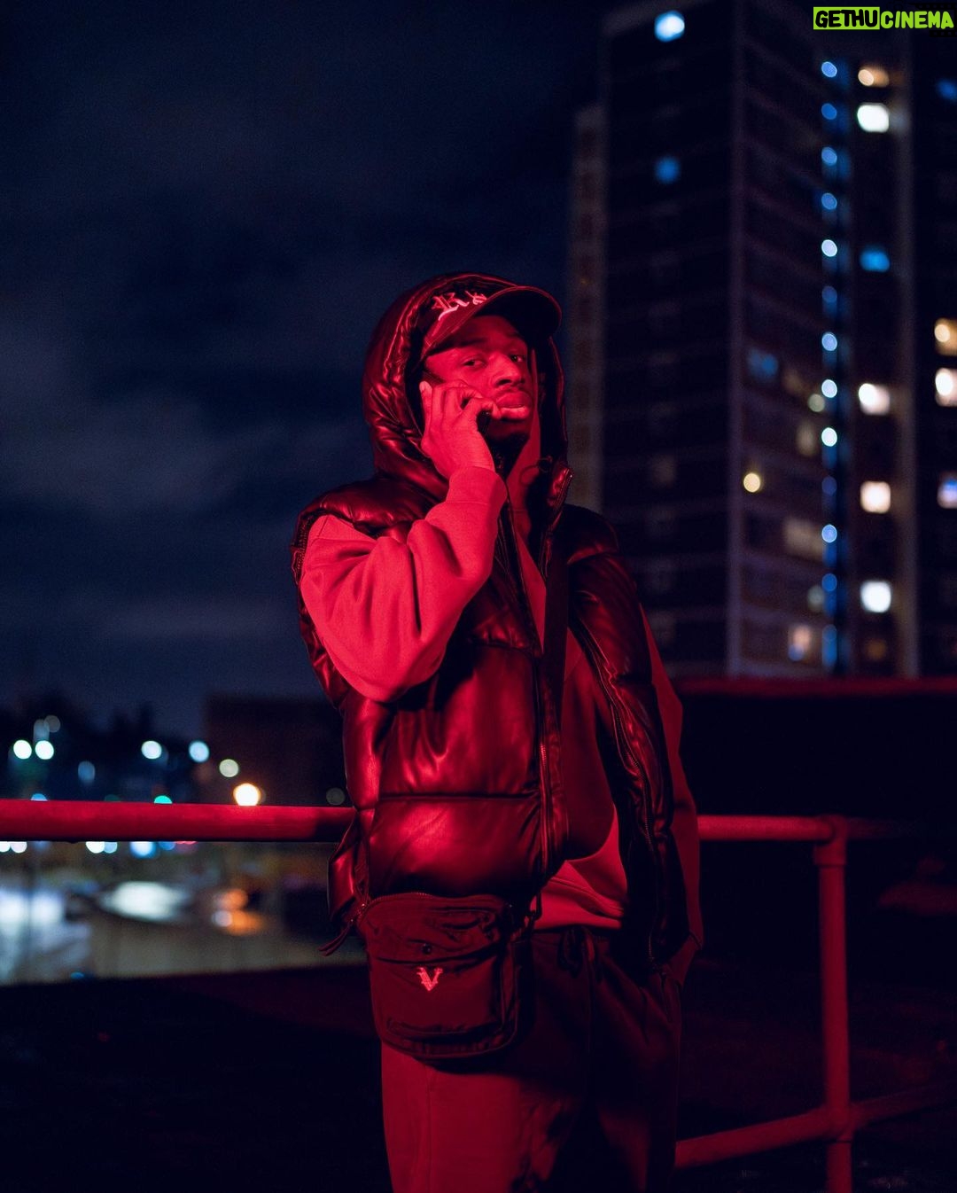 Tobi Brown Instagram - Stay Frosty🥶 London, United Kingdom