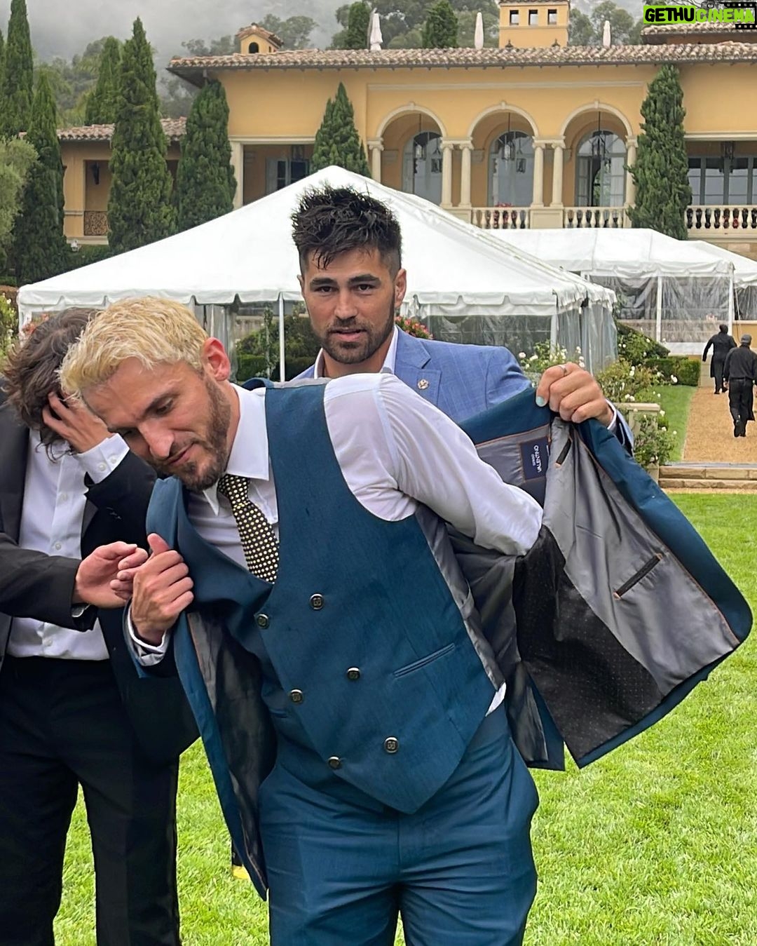 Todd Smith Instagram - “True love is your soul’s recognition of its counterpoint in another. “ - John Beckwith Congratulations, Joe and Katelyn Bulpis. I’m so happy for you two! And I can’t wait for the honeymoon! 🫶🏽💜🌼 Santa Barbara, California