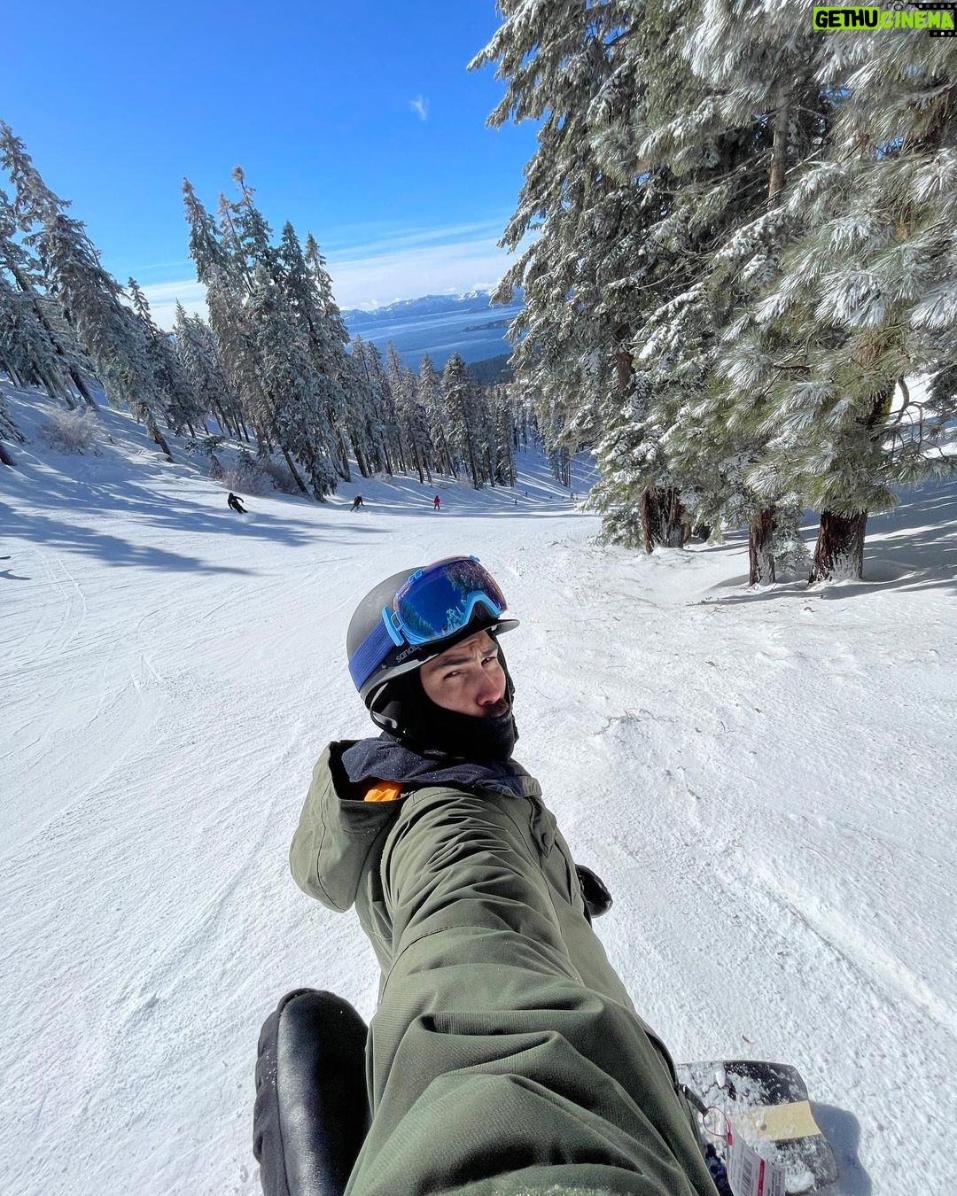 Todd Smith Instagram - i honestly think this view of Lake Tahoe changed my life and gave me more purpose. happy new year’s eve everyone <3