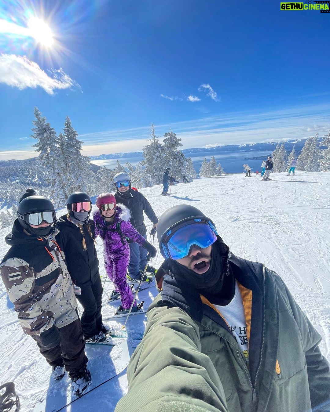 Todd Smith Instagram - i honestly think this view of Lake Tahoe changed my life and gave me more purpose. happy new year’s eve everyone <3