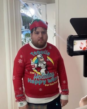 Todd Smith Instagram - Dear Mr. Sandee Claus,
I hope this letter finds you well. I wanted to express my sincere apologies for the misunderstanding that occurred on Christmas Eve. When I saw you kissing mommy, I had no idea that you were actually my dad. I am so sorry for accusing you of inappropriate behavior and for mistakenly shooting you. 
I hope you can find it in your heart to forgive me, and I hope we can have a chance to make things right. I know I have a lot to learn about the complexities of family relationships, and I am willing to do whatever it takes to make amends.
Please consider returning to my family and me, as I would love to have the opportunity to get to know you and build a relationship with you. 
Ps watch my new CHRISTMAS SHORT🎅🏻LINK IN ME BIO!!