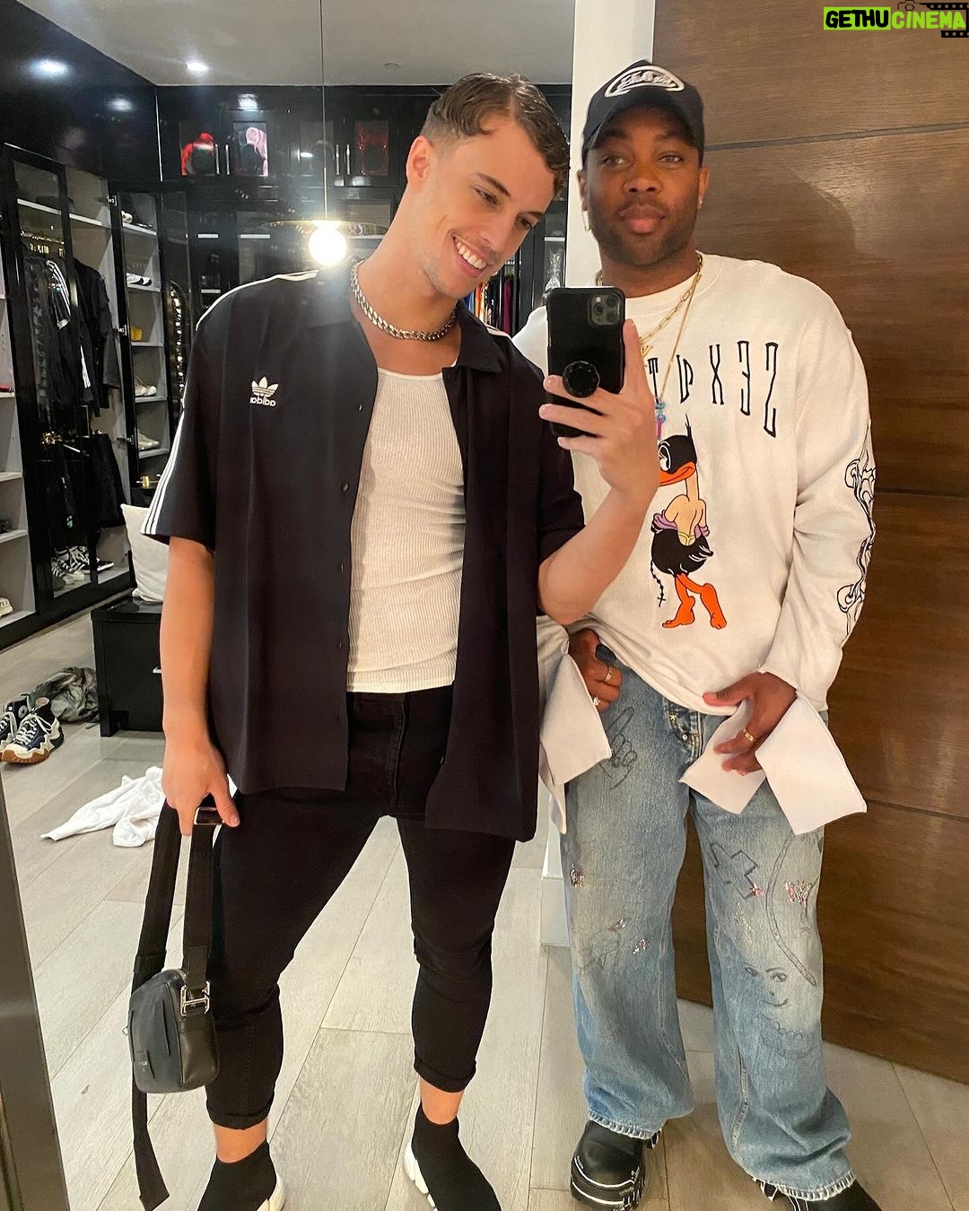Todrick Hall Instagram - Happy V-Day to my ride or die @liamroodhouse 💕 I couldn’t possibly love you more!!!