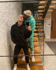 Todrick Hall Instagram - One thing about @liamroodhouse He LOVES a mirror selfie! This used to be my biggest pet peeve; that every time we’re leaving the house he wants to take a selfie of our outfits, but now I kinda love it…but shhhh 🤫 Don’t tell him that. In 4 days, we will have officially been together for a full year, CRAZY 🤯 Follow my patreon to watch our couples video we made together…coming soon!