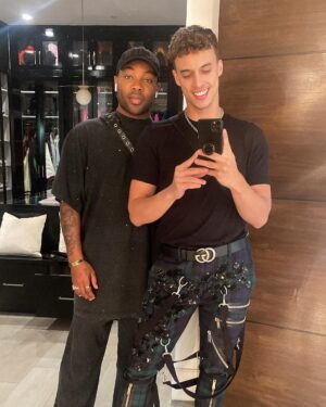 Todrick Hall Instagram - One thing about @liamroodhouse He LOVES a mirror selfie! This used to be my biggest pet peeve; that every time we’re leaving the house he wants to take a selfie of our outfits, but now I kinda love it…but shhhh 🤫 Don’t tell him that. In 4 days, we will have officially been together for a full year, CRAZY 🤯 Follow my patreon to watch our couples video we made together…coming soon!