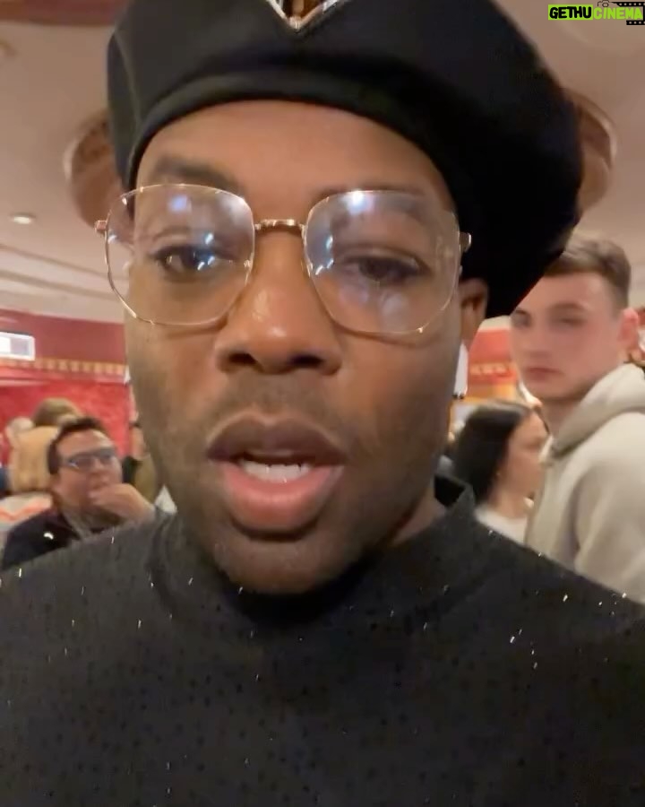 Todrick Hall Instagram - The last 48 hours in London have already been a vibe! 🇬🇧💂 The last slide is an important PSA 🤷🏾♂️ London, United Kingdom