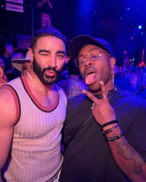 Todrick Hall Instagram - Last night was a blast! Got to see @jessejamespattison do his thing on @rupaulsdragrace with the handsome @laith_ashley then got to see @estitties perform her new single “Bootz” for the first time! Also got to meet the sweet @willowpillqueen 💕