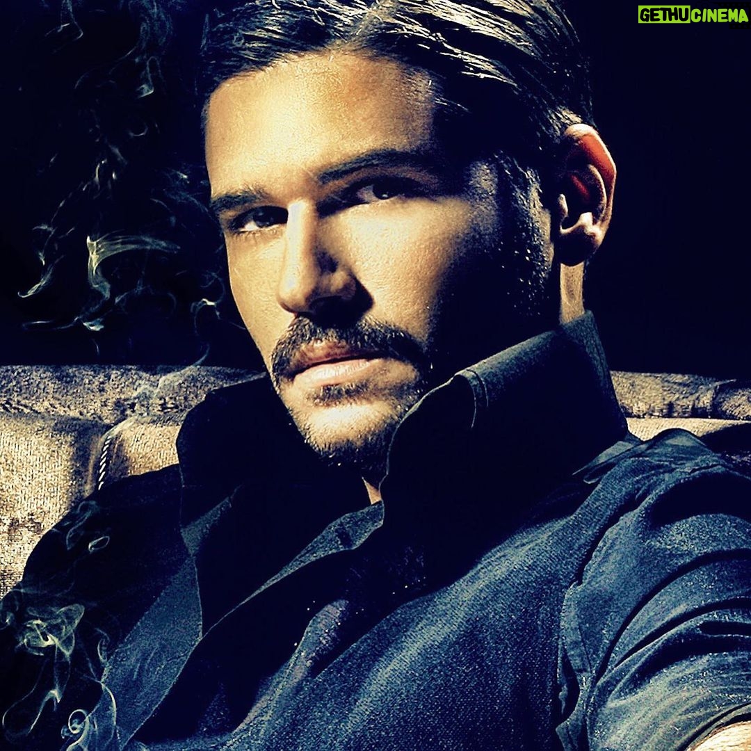 Tolgahan Sayışman Instagram - #20liyaşlarchallenge 2008 den...
