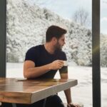 Tolgahan Sayışman Instagram – Çok şükür ⛄️ ☕️…