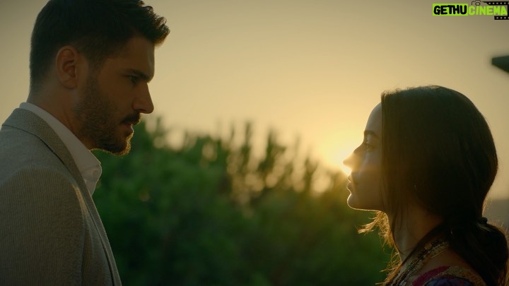 Tolgahan Sayışman Instagram - Çok yakında 🍀 @showtv @timsandb @serefsozudizi
