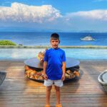 Tolgahan Sayışman Instagram – Seviyoruz denizi ve güneşi 💛 Bodrum