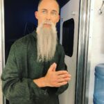 Tom Cavanagh Instagram - So...The council of Wells happened tonight on #TheFlash. My apologies. #CouncilOfWells