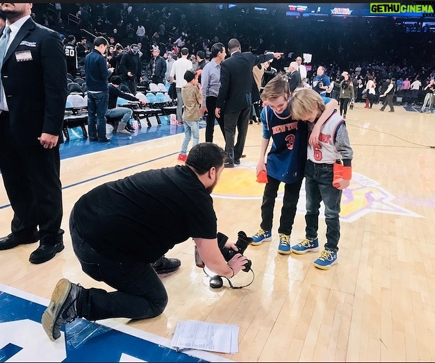 Tom Cavanagh Instagram - Anthony J. Causi , as always, brightening lives and lifting hearts. “Anthony always took the time to do things for others that made their lives better. @acausi will be very missed by many...his pictures will live on.” - @photo_mocavanagh #causistrong