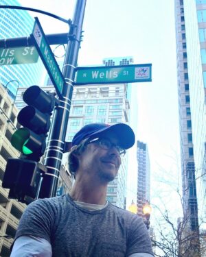 Tom Cavanagh Instagram - It has been a joy creating and playing the myriad Wells that make up ‘Wells st’ on #theFlash.
At times brusque, sunny, capricious, and perpetually shameless, they will always be linked by a single unbreakable thread of gratitude. 
My thanks to everyone on all sides of the screen that makes up this wee superhero show of ours. ⚡️
📷: @photo_mocavanagh