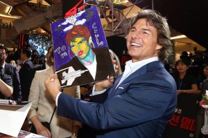 Tom Cruise Instagram - I loved being back in Seoul and meeting everyone at the premiere. Thank you for welcoming us & embracing Mission: Impossible.