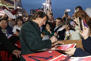 Tom Cruise Instagram - It was great to spend my birthday with fans today. Thanks for coming out to the premiere!