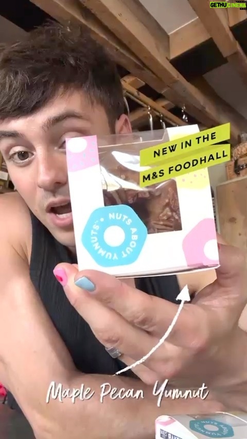 Tom Daley Instagram - #ad Mini Pizza Calzones, Cheese and Ham Bites, Maple Pecan Yumnuts … @marksandspencer you do spoil me!! 🤩 Just love getting to try out what’s new at M&S, and this month was a real sweet vs savoury battle! 👏 #MyMarksFave #thisisnotjust