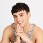 Tom Daley Instagram - EXCITING NEWS! I am so pleased to finally be able to share my first ever collection with @rimmellondonuki. 💅🏼🧶 Introducing the Tom Daley Made With Love X Rimmel London Collection. 💅🏼🧶 Made up of 8 super fun shades this collection was designed with love in mind! I can’t wait to see you all #livethelondonlook with #madewithlove Shop now @bootsuk #rimmellondon #ad