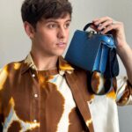 Tom Daley Instagram - PEEKABOO! 👜 • • #fendipeekaboo #inlovewithmyPeekaboo @fendi @silviaventurinifendi @mrkimjones @delfinadelettrez #ad