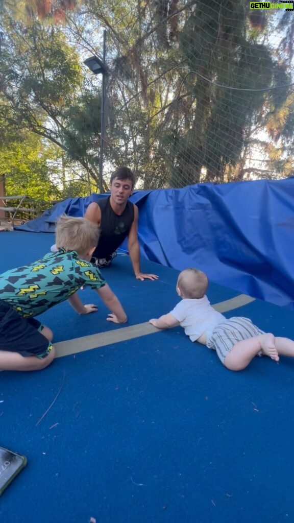 Tom Daley Instagram - POV: YOU BRING YOUR KIDS TO WORK!
