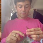 Tom Daley Instagram – Cardigan curriculum. As worn by @gilliana in Sex Education