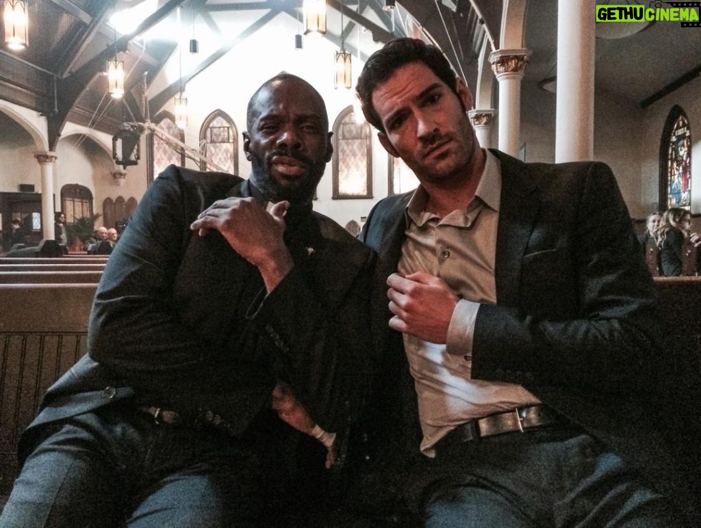 Tom Ellis Instagram - Very excited to be catching up with my dear friend @kingofbingo this week…. Watch this space 😊❤️