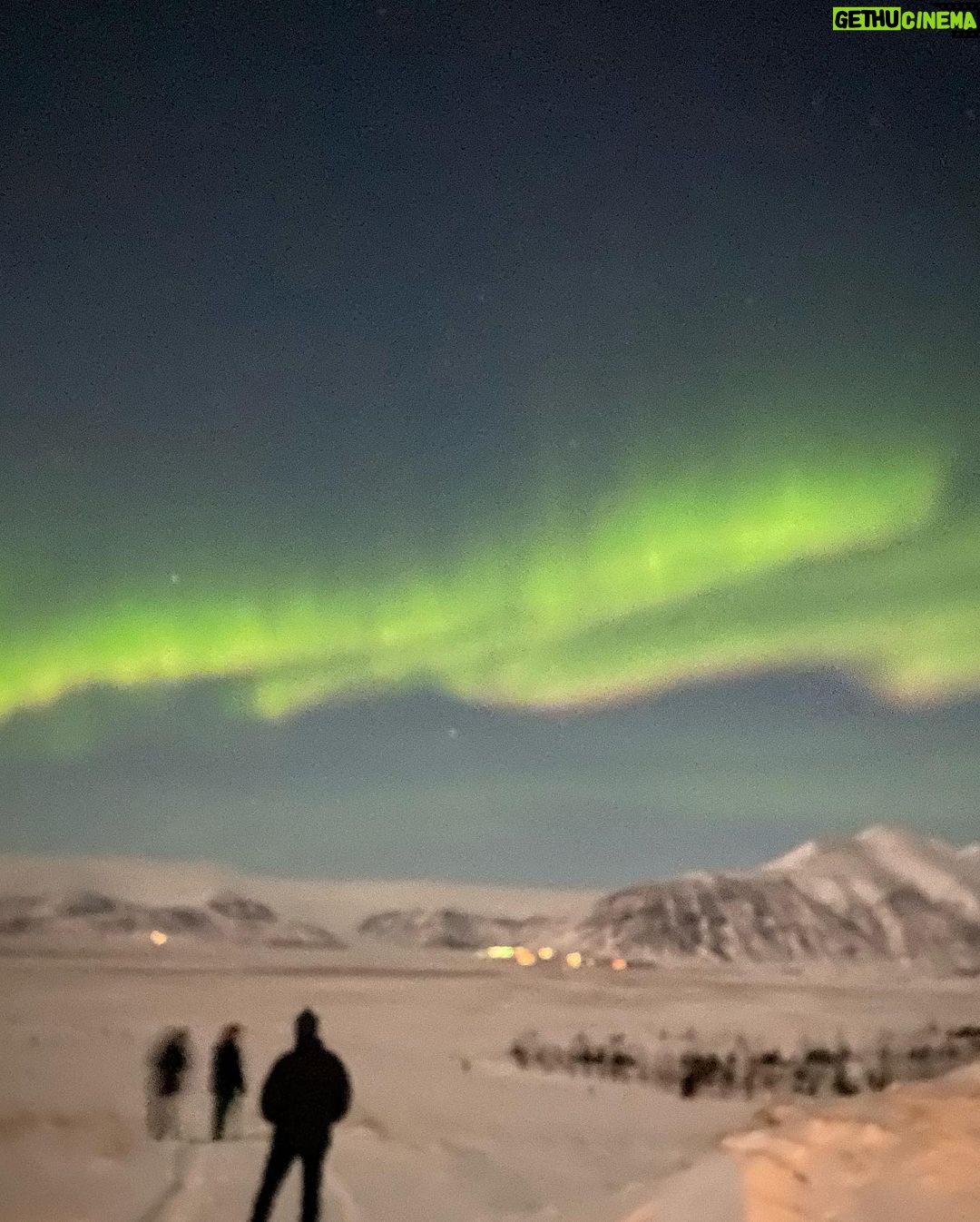 Tom Ellis - 781.3K Likes - #tbt to shooting in Iceland a month ago. I’ve wanted to see the Northern Lights my whole life and was not disappointed. What A Stunning country ❤️🇮🇸
