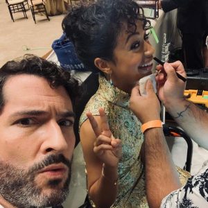 Tom Ellis Instagram - #flashbackfriday 

BTS on Players with @lizakoshy #NYC