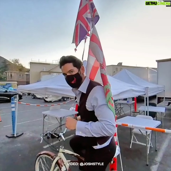 Tom Ellis - 650.4K Likes - To all the Lucifans come with me and see what you could win!
A unique item of memorabilia from the show and support one of my favourite causes, @GreatOrmondStreet.
Great Ormond Street Hospital treats seriously ill children from across the country.
To have an opportunity to win one of the bikes used by me and Lauren German to travel around the Lucifer set, go to the website - Link in Bio.
By entering this prize draw you could win something very special and help this amazing children’s hospital or if you are not UK based you can still donate to this amazing charity.
Please note that this competition is not endorsed by Instagram.
🎥 @joshstyle
#Lucifer #Lucifans #prizedraw #DetectiveDecker #GreatOrmondStreetHospital #seasonsix #LuciferFinalSeason #Deckerstar 😈