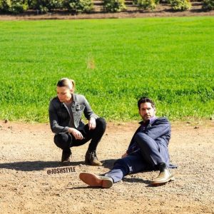 Tom Ellis Instagram - Check out the latest album from Deckerstar?

#lucifer #deckerstar #bts 
📸 @joshstyle