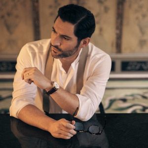 Tom Ellis Instagram - Loved this shoot for @therake 

Working alongside this brilliant team 🔥 
Photographed by @charliegraystudio 
Fashion direction by @gracegilfeather
Photography assistant @kanehulse
Styling assistant @veronicavpc
Grooming by @ewtmakeup
PR @personalpruk 
Thanks to @thedorchester