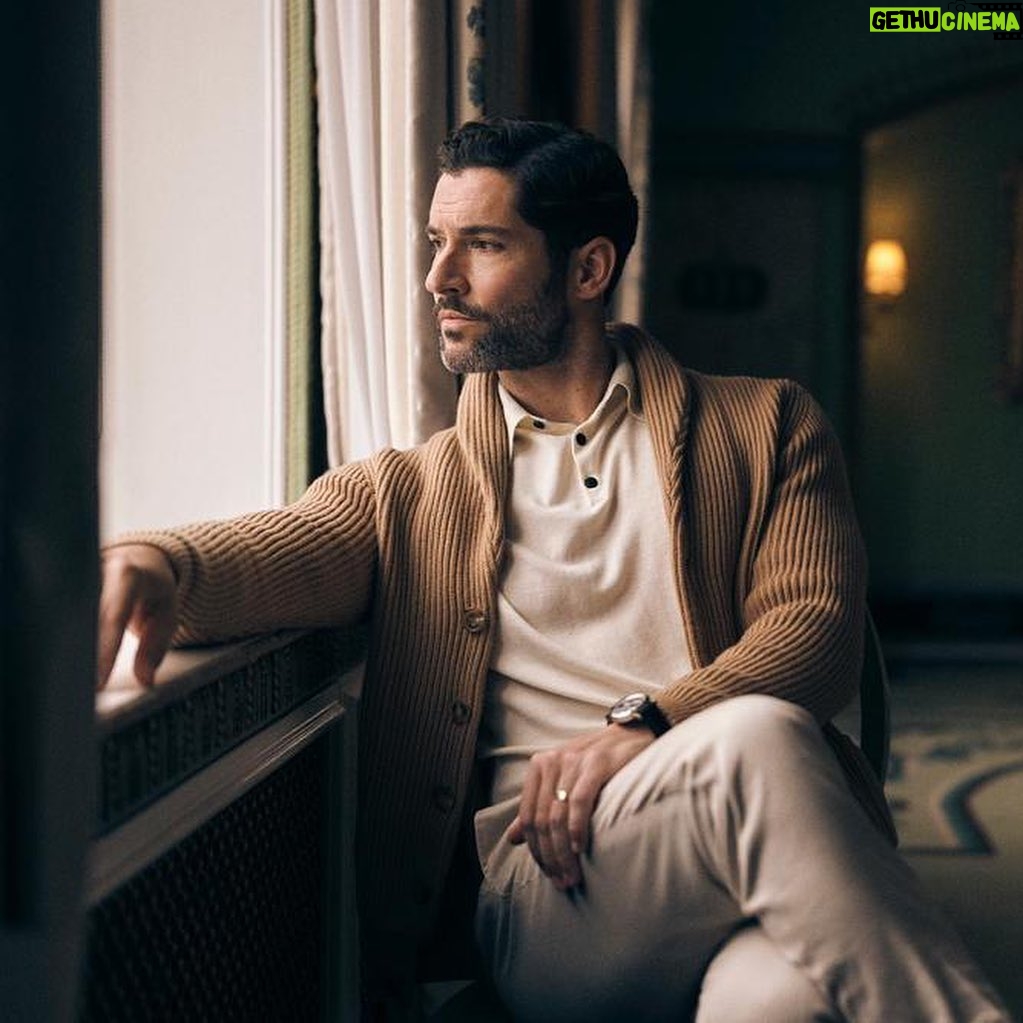 Tom Ellis Instagram - Loved this shoot for @therake Working alongside this brilliant team 🔥 Photographed by @charliegraystudio Fashion direction by @gracegilfeather Photography assistant @kanehulse Styling assistant @veronicavpc Grooming by @ewtmakeup PR @personalpruk Thanks to @thedorchester