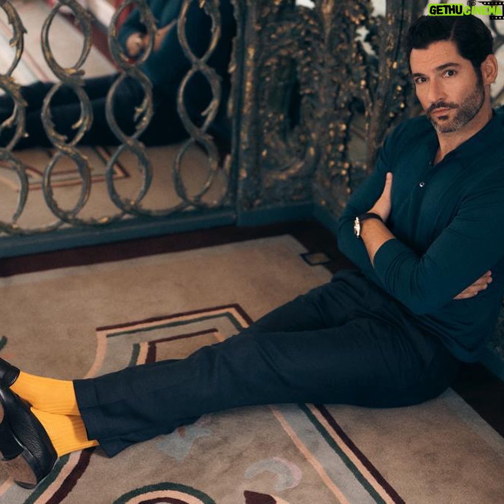 Tom Ellis Instagram - Loved this shoot for @therake Working alongside this brilliant team 🔥 Photographed by @charliegraystudio Fashion direction by @gracegilfeather Photography assistant @kanehulse Styling assistant @veronicavpc Grooming by @ewtmakeup PR @personalpruk Thanks to @thedorchester