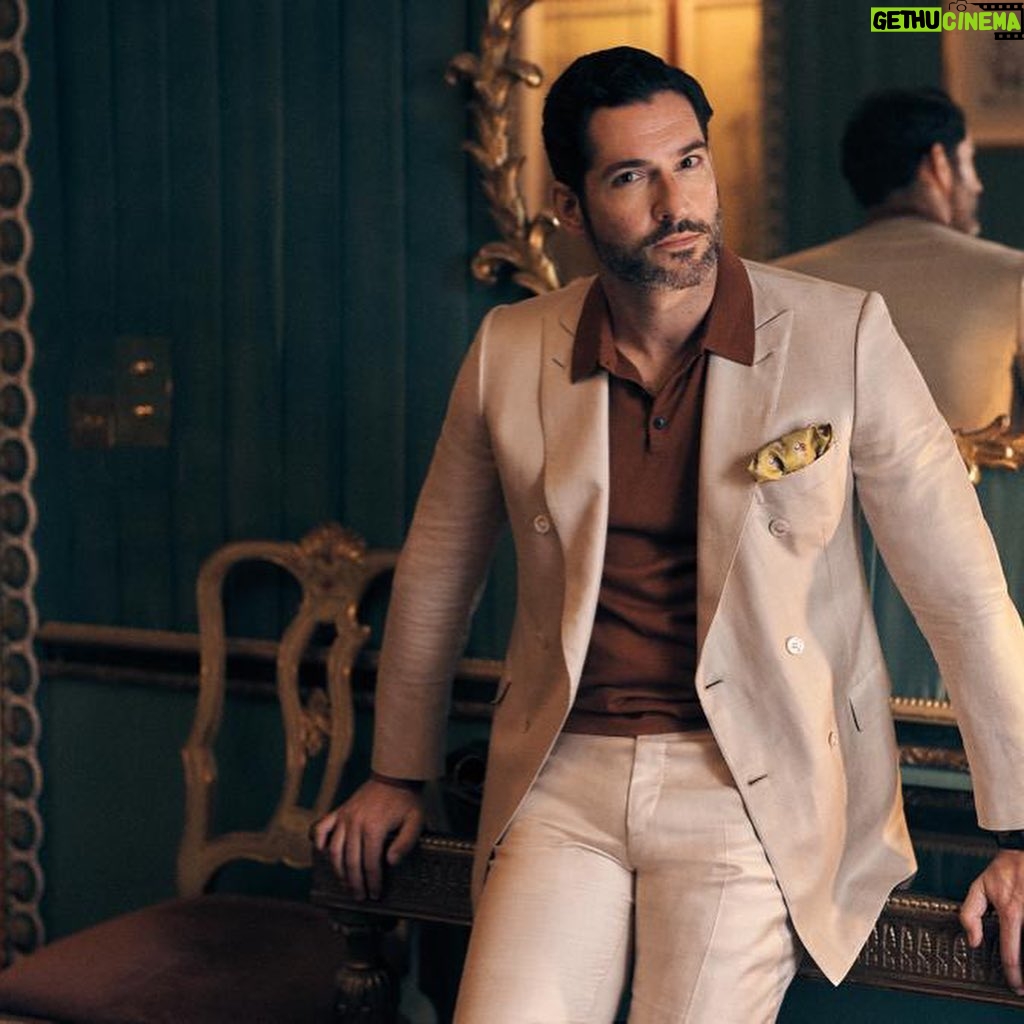 Tom Ellis Instagram - Loved this shoot for @therake Working alongside this brilliant team 🔥 Photographed by @charliegraystudio Fashion direction by @gracegilfeather Photography assistant @kanehulse Styling assistant @veronicavpc Grooming by @ewtmakeup PR @personalpruk Thanks to @thedorchester