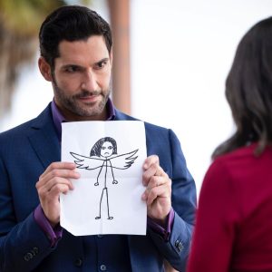 Tom Ellis Instagram - Excuse me, have you seen this person? 🤣

#teaser #lucifer #season6 #netflix @lucifernetflix