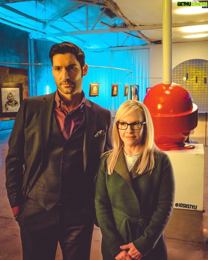 Tom Ellis Instagram - Little #bts photo from @joshstyle of myself and the effervescent @rachaelharris shooting a scene for #Luciferseason5B What are we looking at I wonder ?😈