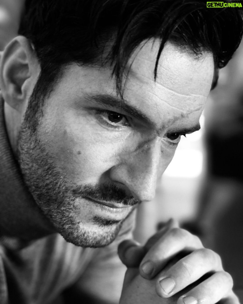 Tom Ellis Instagram - Michael Plotting exactly how he is going to watch Lucifer season 5B THIS FRIDAY 28th only on @netflix photo credit @chrisrafferty