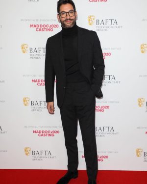 Tom Ellis Instagram - I had a wonderful time last night at the @bafta television craft awards. Thank you @bafta for inviting me to present the award for director/fiction which was won by William Stefan for Top Boy. It was an honor to be surrounded by the people who make what we do possible. Congratulations to all the nominees 🙌🏼🙌🏼🙌🏼🙌🏼🙌🏼🙌🏼🙌🏼🙌🏼

Styling @gracegilfeather 
Look @boss 
Shoes @louboutinworld 
Glasses @garrettleight 
Grooming @rosiemcginnmakeup 

#baftatelevisioncraftawards2023