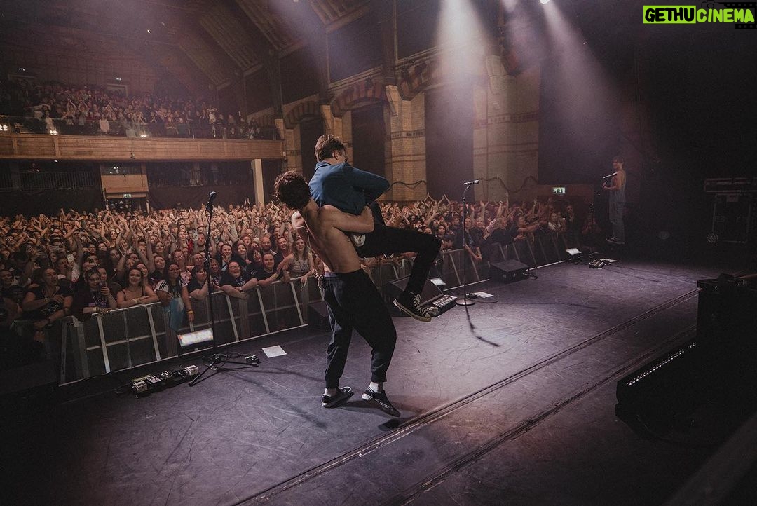 Tom Fletcher Instagram - Just a few of the unique positions I find myself in on a nightly basis. 📸 @deansherwood @mcflymusic