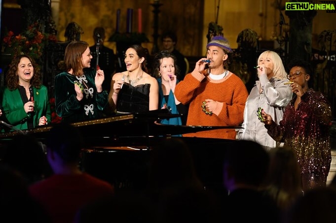 Tom Fletcher Instagram - Last night, @mrsgifletcher had the honour of reading at the @_place2be Christmas Carol concert. Itβs such an incredible charity and the work they do really resonated with us as parents. A lovely evening with brilliant company, all for a great cause. ππ