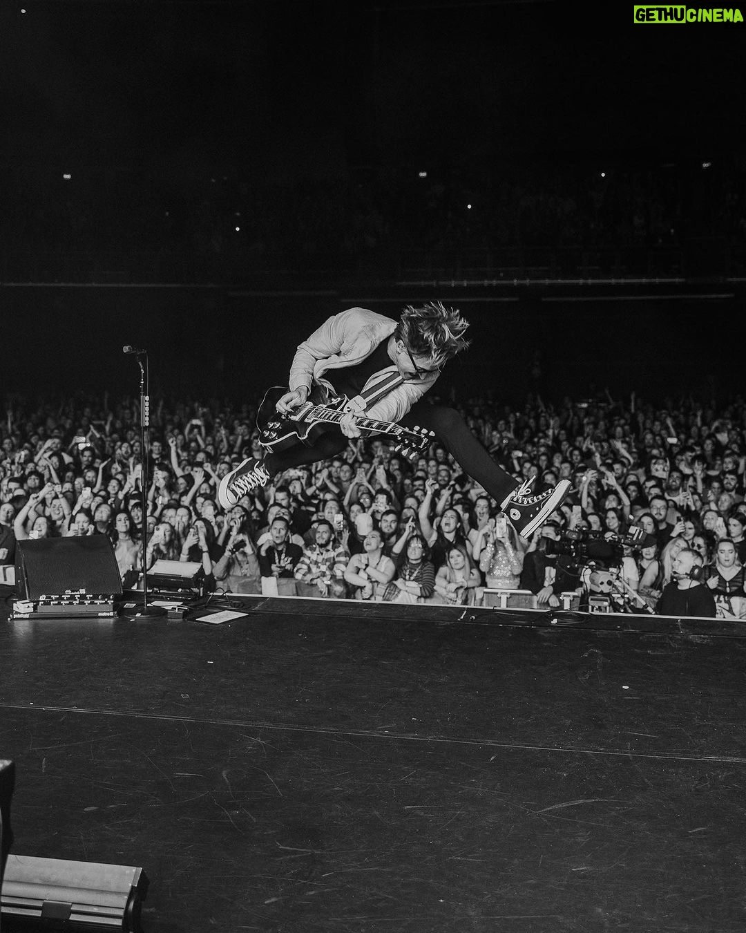 Tom Fletcher Instagram - Dublin, that was super fun. Sorry it took us a while to get back to you! 🤘 📸 @deansherwood